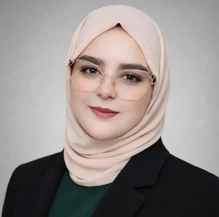 Ghofrane Saadi, Bilgisayar Muhendisligi · Stajyer
